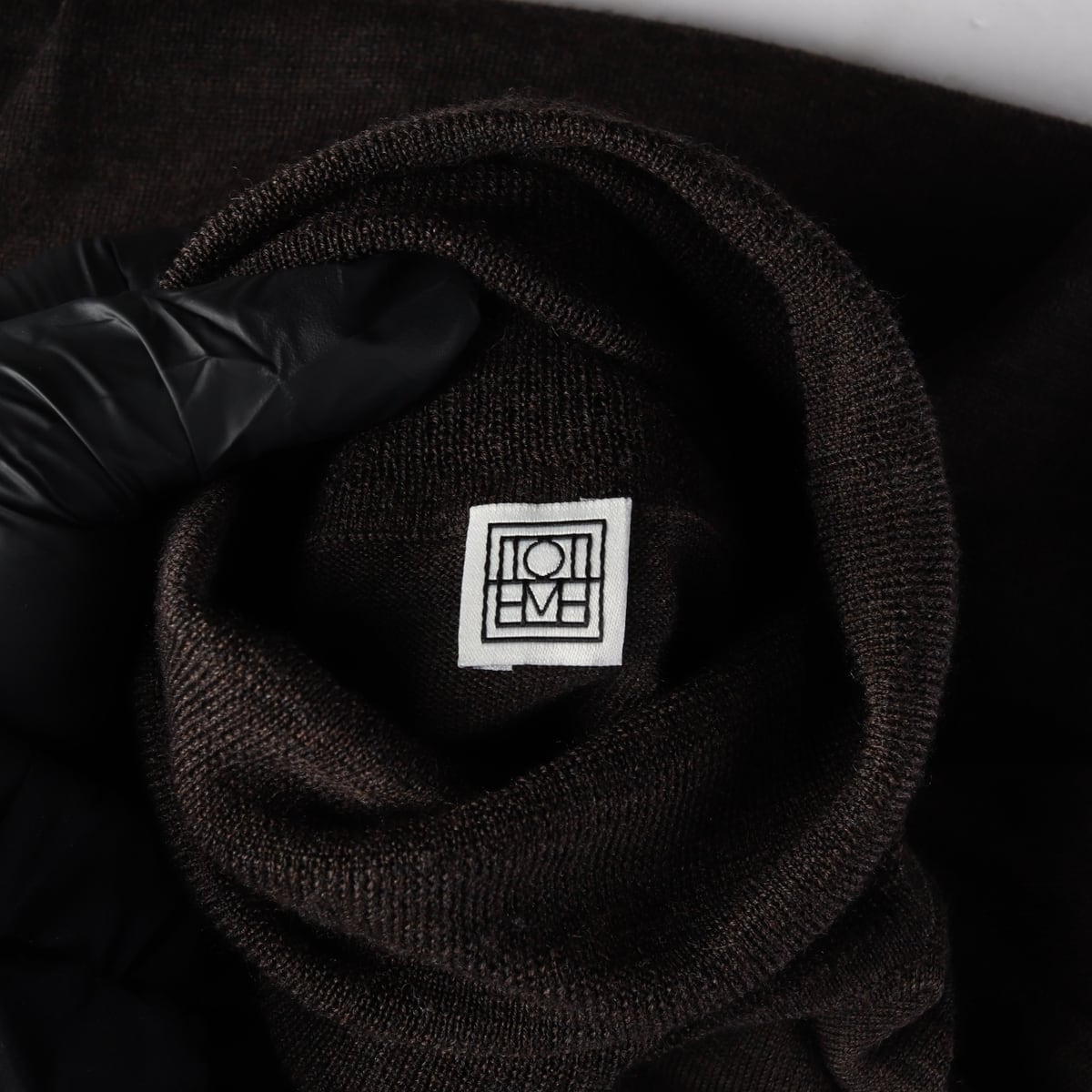 토템 울 22FW 100% 퍼스트 레이어 터틀넥 스웨터 S 상세 이미지 3
