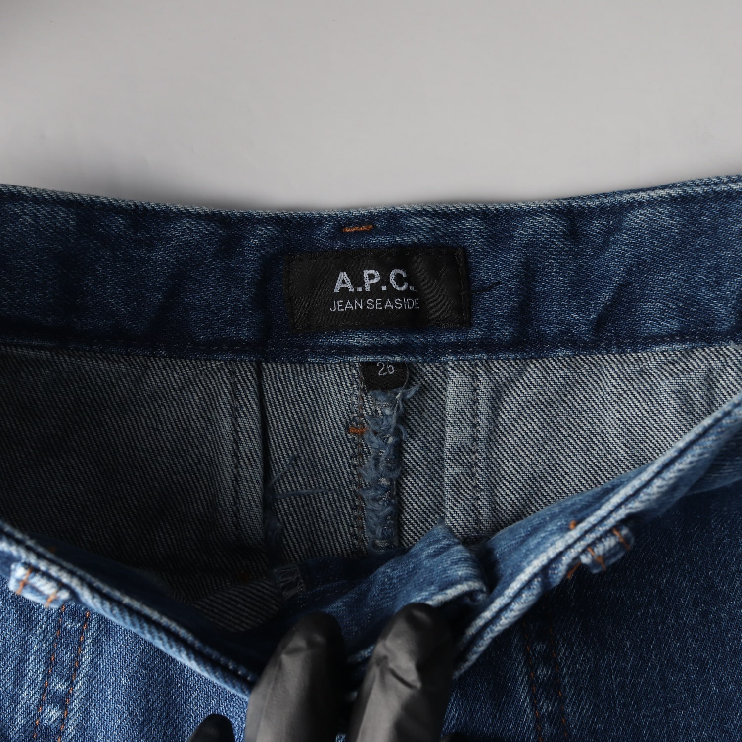 아페쎄 A.P.C. 23SS 씨사이드 하이라이즈 와이드 데님 팬츠 이미지 3