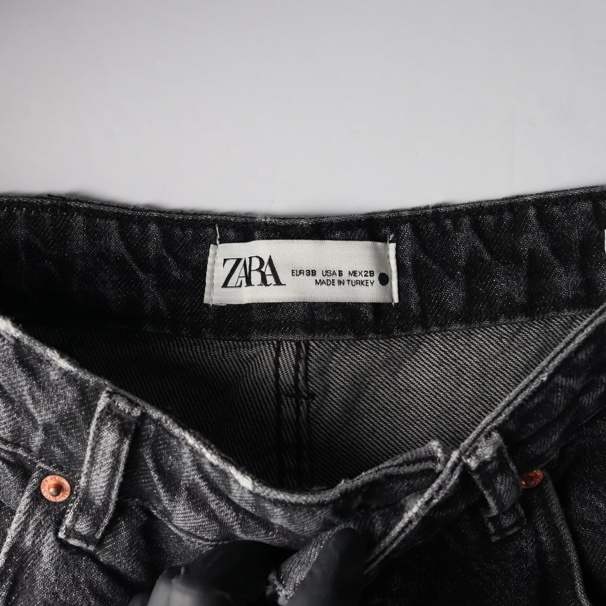 자라 ZARA 흑청 보이프렌드 데님 팬츠 상세 이미지 3