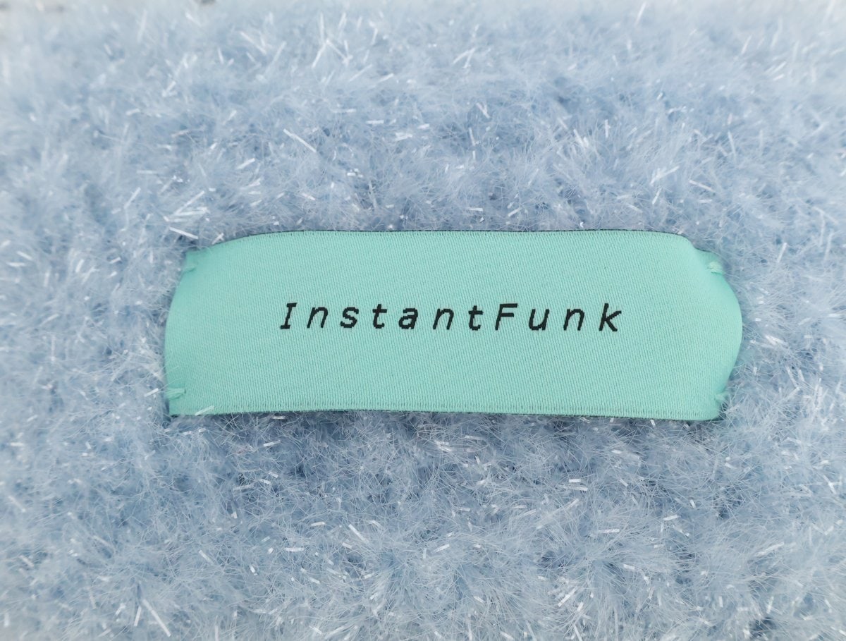 (새상품) 인스턴트펑크 시퀸 니트 체인 미니백 크로스백 블루 이미지 7