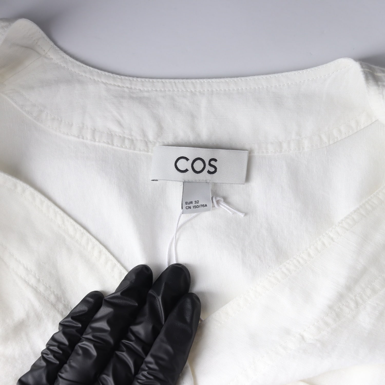 (새상품) 코스 COS 24SS 린넨 블렌드 가디건 이미지 3