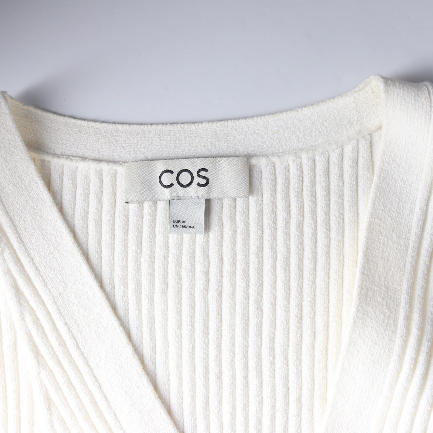 코스 COS 23FW 립 니트 브이넥 웨이스트코트 베스트 탑 이미지 3