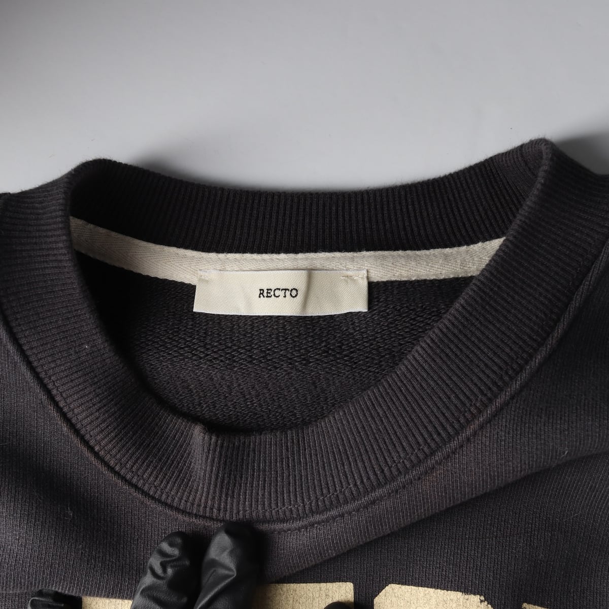 렉토 22FW LLEGE 로고 맨투맨 상세 이미지 3