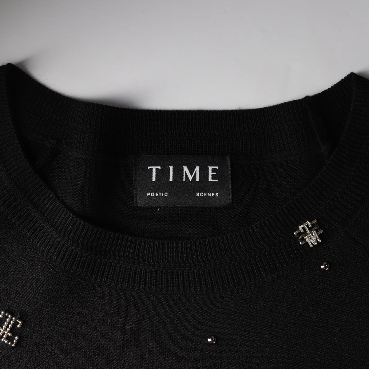 타임 22FW 울 실크 블렌드 자수 디테일 니트 상세 이미지 3