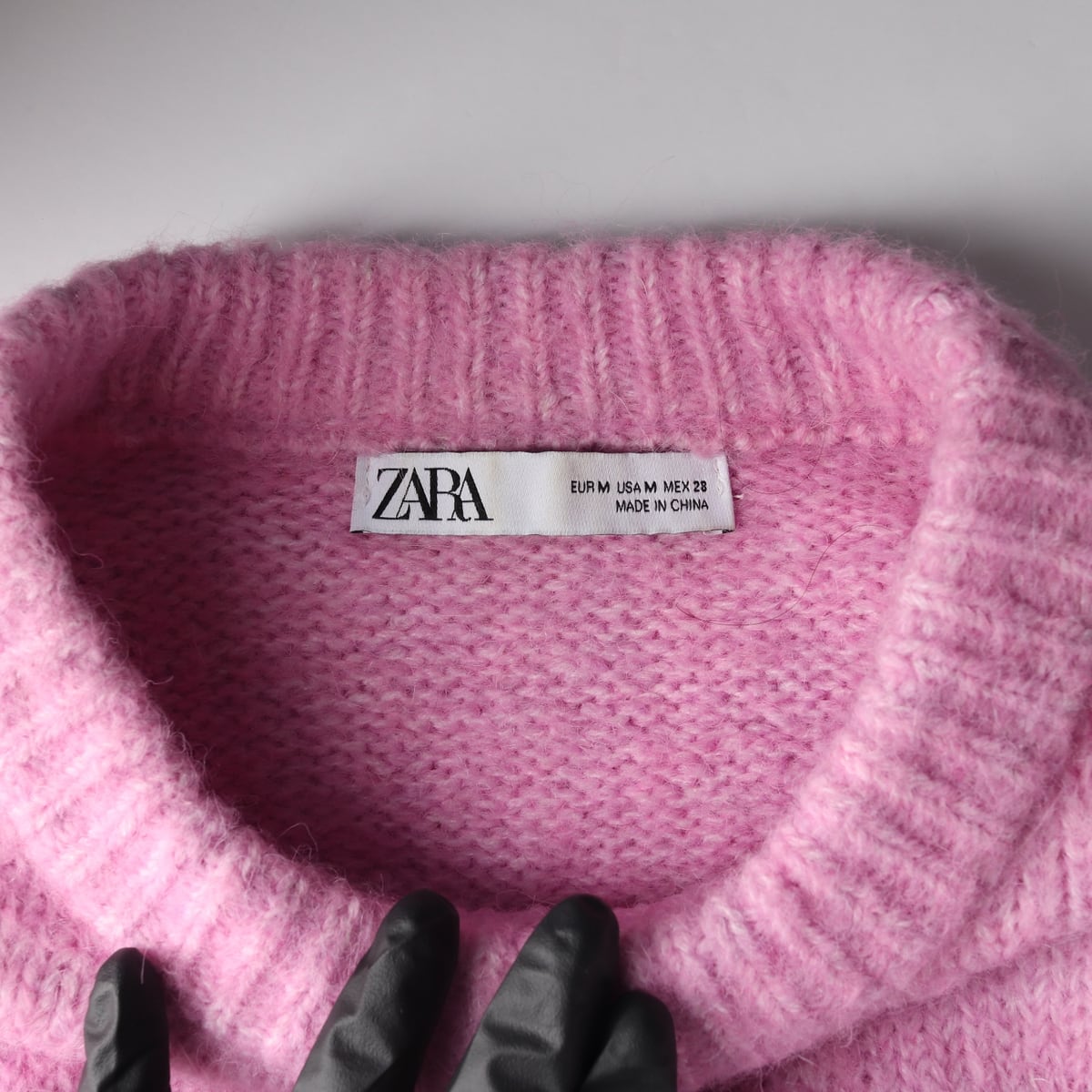 자라 ZARA 핑크 크롭 니트 스웨터 상세 이미지 3