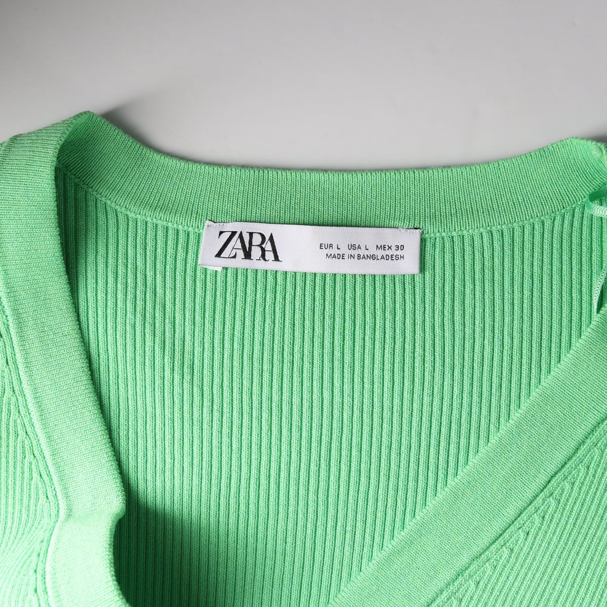 자라 ZARA 라이트 그린 베이직 가디건 상세 이미지 3