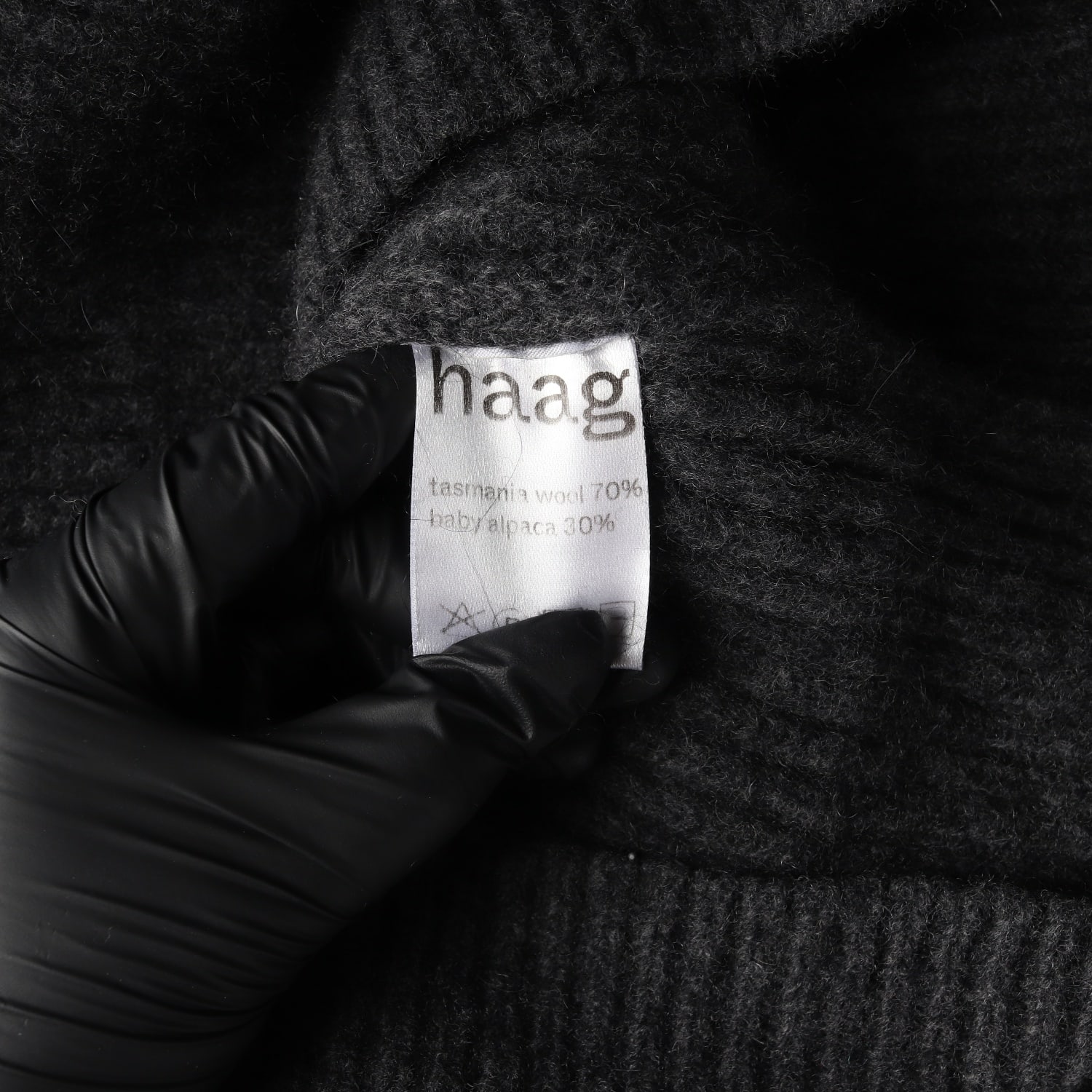 헤이그 Haag 울 베이비 알파카 하프집업 니트 스웨터 차콜 이미지 4