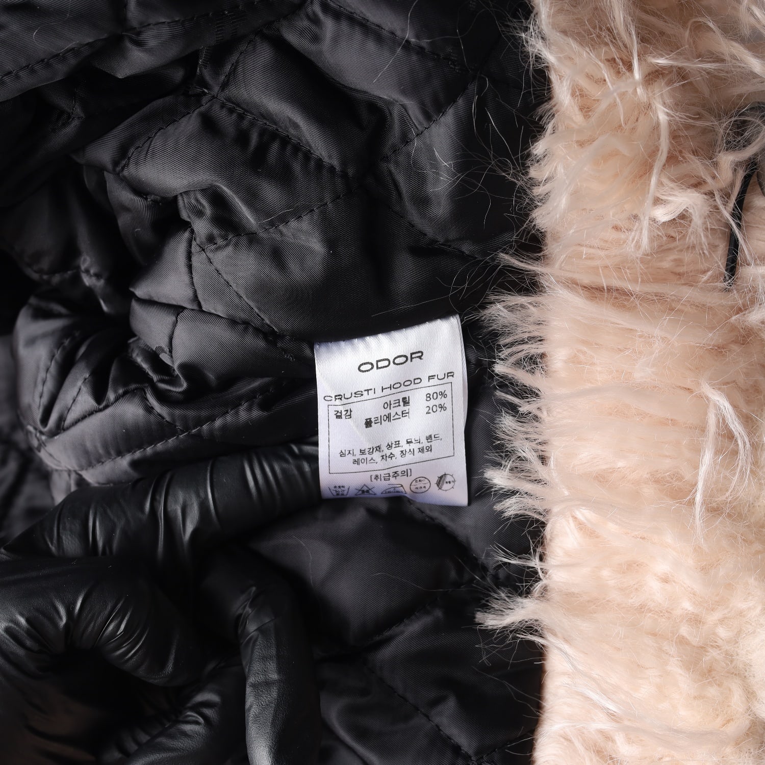 (새상품) 오도어 ODOR 24FW 후드 크롭 크러스티 퍼 코트  재킷 이미지 5