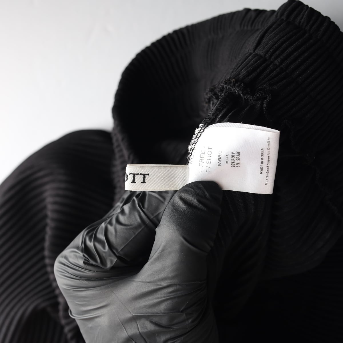 모트 MOTT 플리츠 와이드 플레어핏 밴딩 팬츠 바지  상세 이미지 4