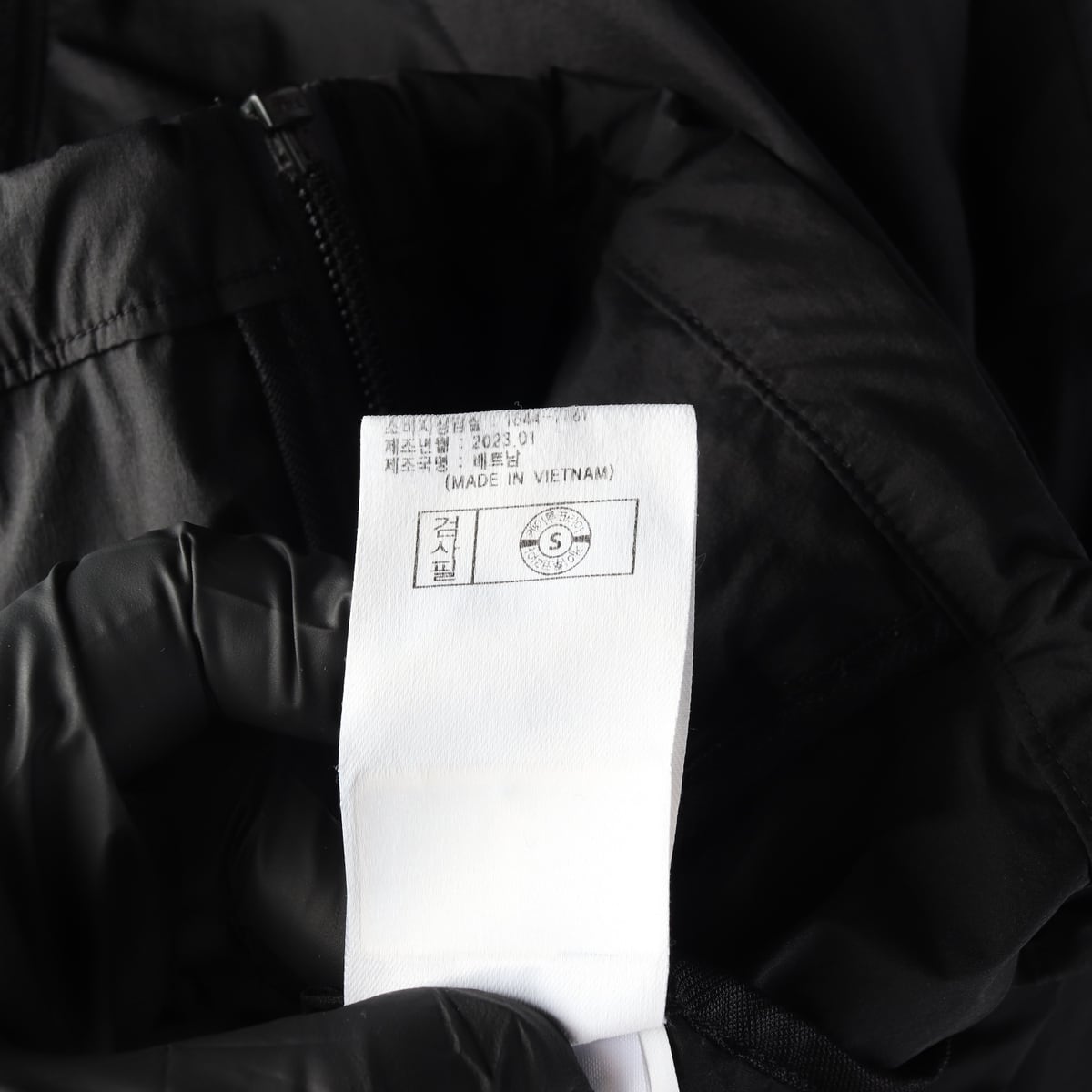 다이나핏 23SS 네오 피스테 우먼 크롭 후드 바람막이 재킷 상세 이미지 5