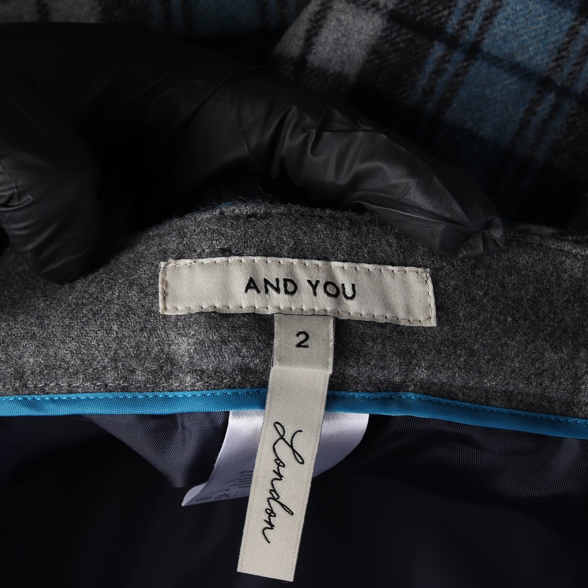 앤유 22FW 체크 패턴 울 블렌드 스커트 블루 그레이 상세 이미지 3