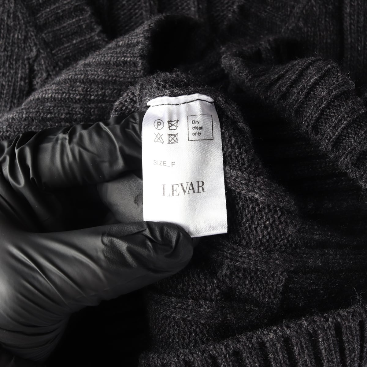 르바 22FW 클래식 케이블 니트 조끼 베스트 상세 이미지 4