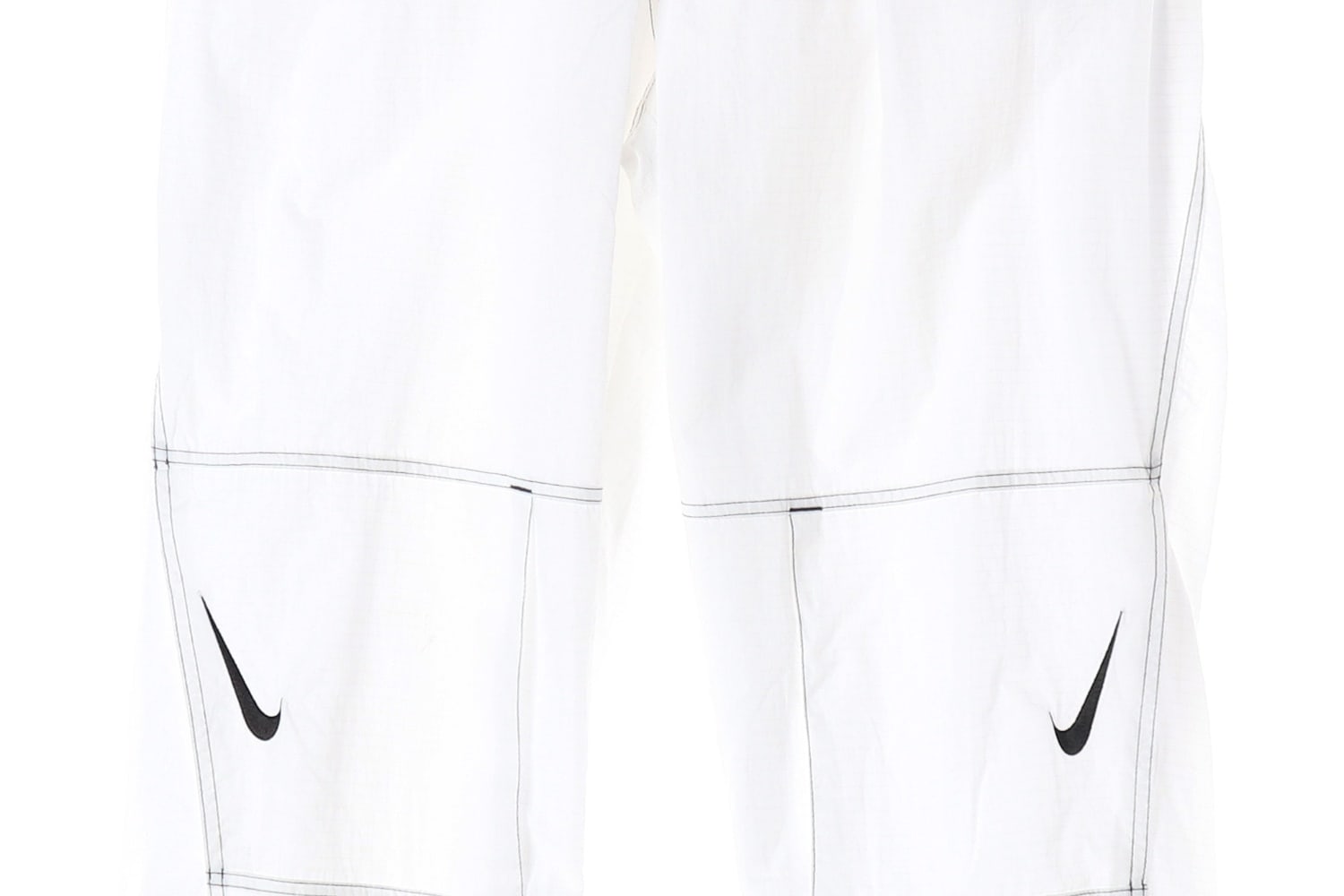 나이키 22FW 우먼스 스우시 리펠 하이라이즈 우븐 트레이닝 팬츠 이미지 4