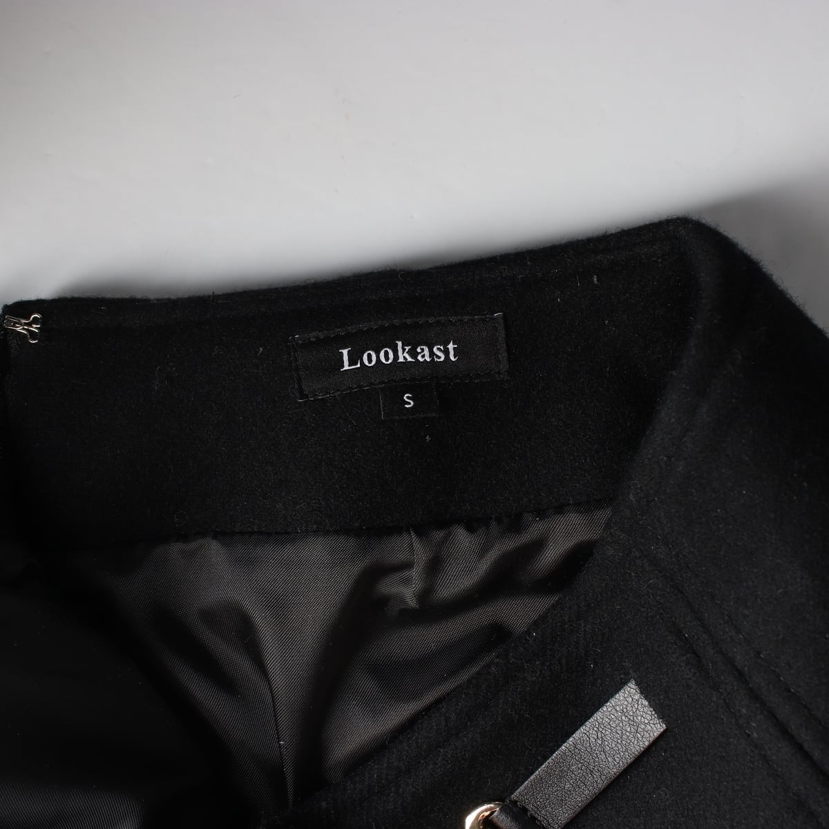 룩캐스트 22FW 울 블렌드 미니 스커트 블랙 상세 이미지 3