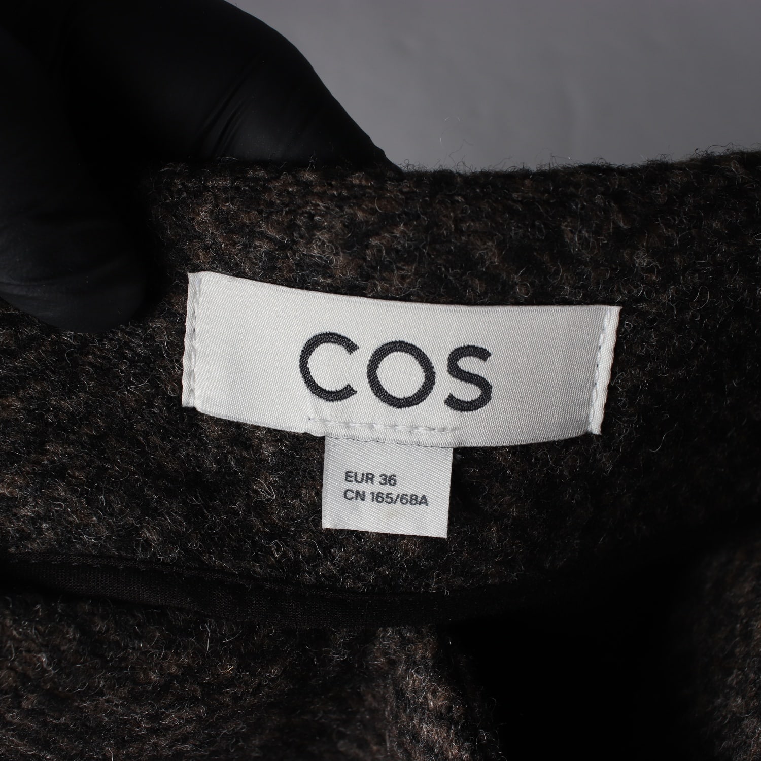 코스 22FW 헤링본 패턴 울 블렌드 숏 스커트 이미지 3