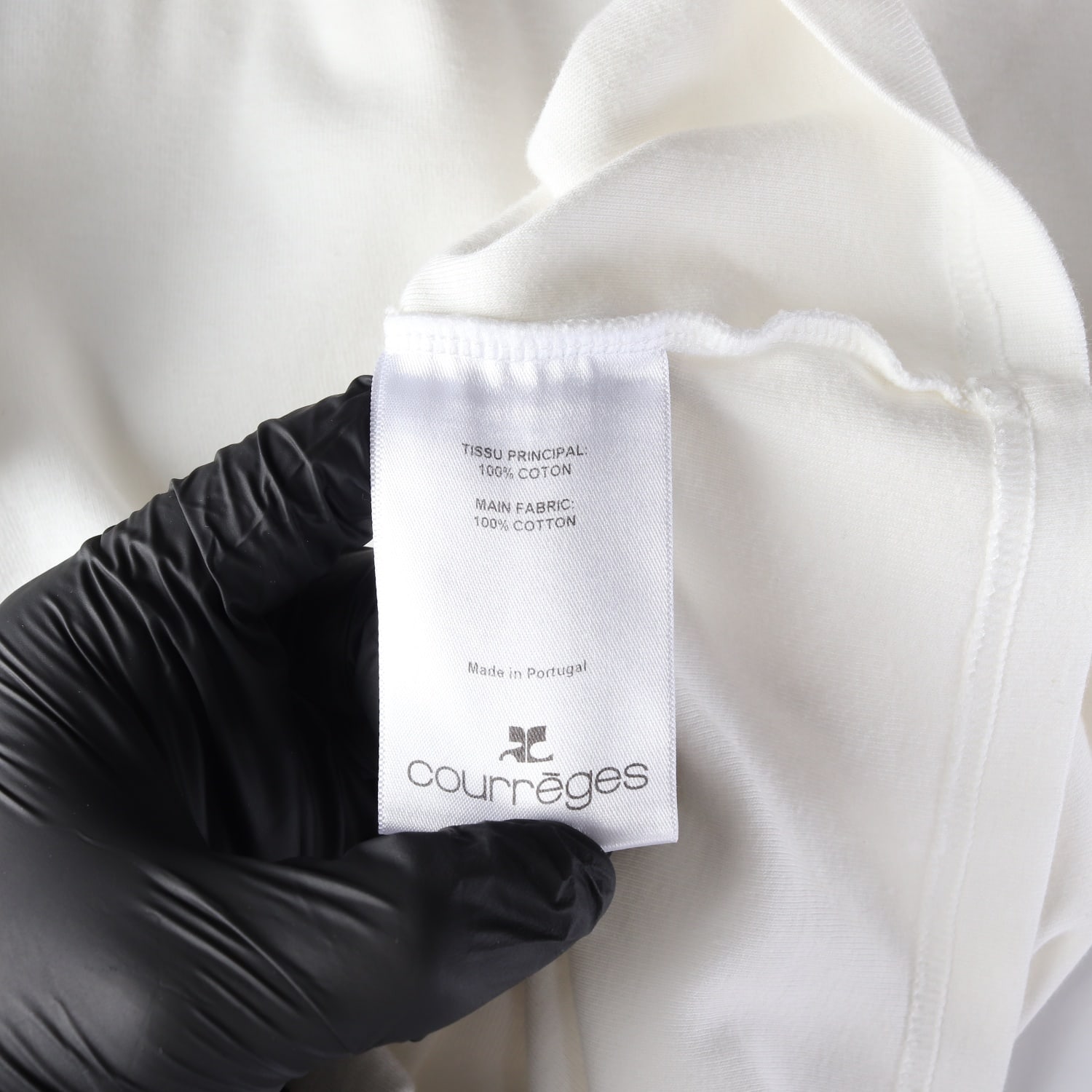 꾸레쥬 24SS 시그니처 콘트라스트 반팔 티셔츠 이미지 4