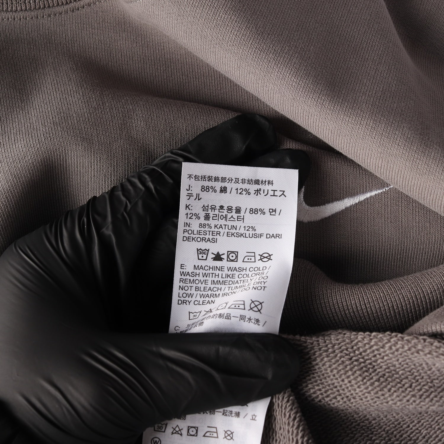 나이키 23SS 솔로 스우시 프렌치 테리 크루 맨투맨 이미지 4