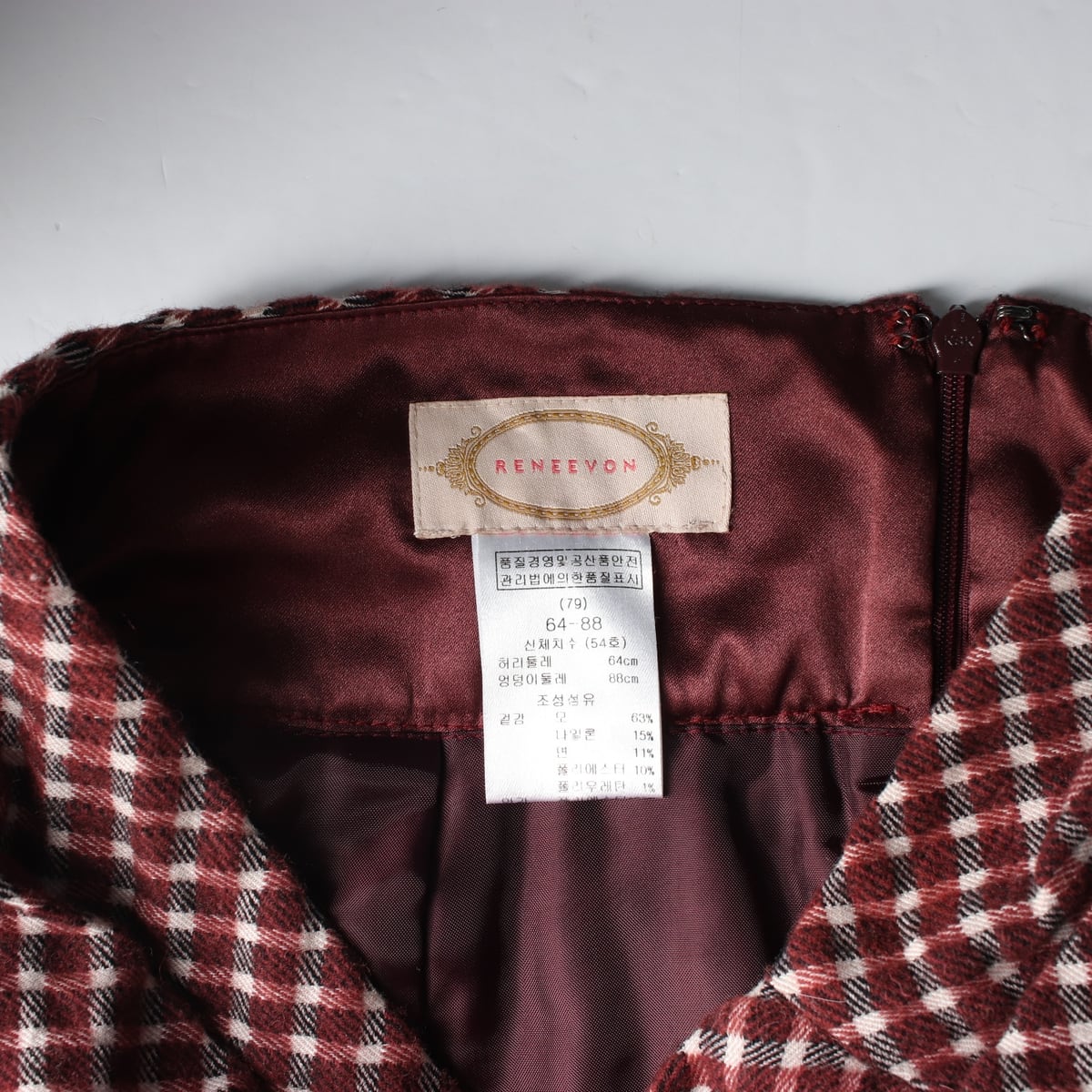 레니본 체크 패턴 플리츠 플레어 숏 스커트 상세 이미지 3