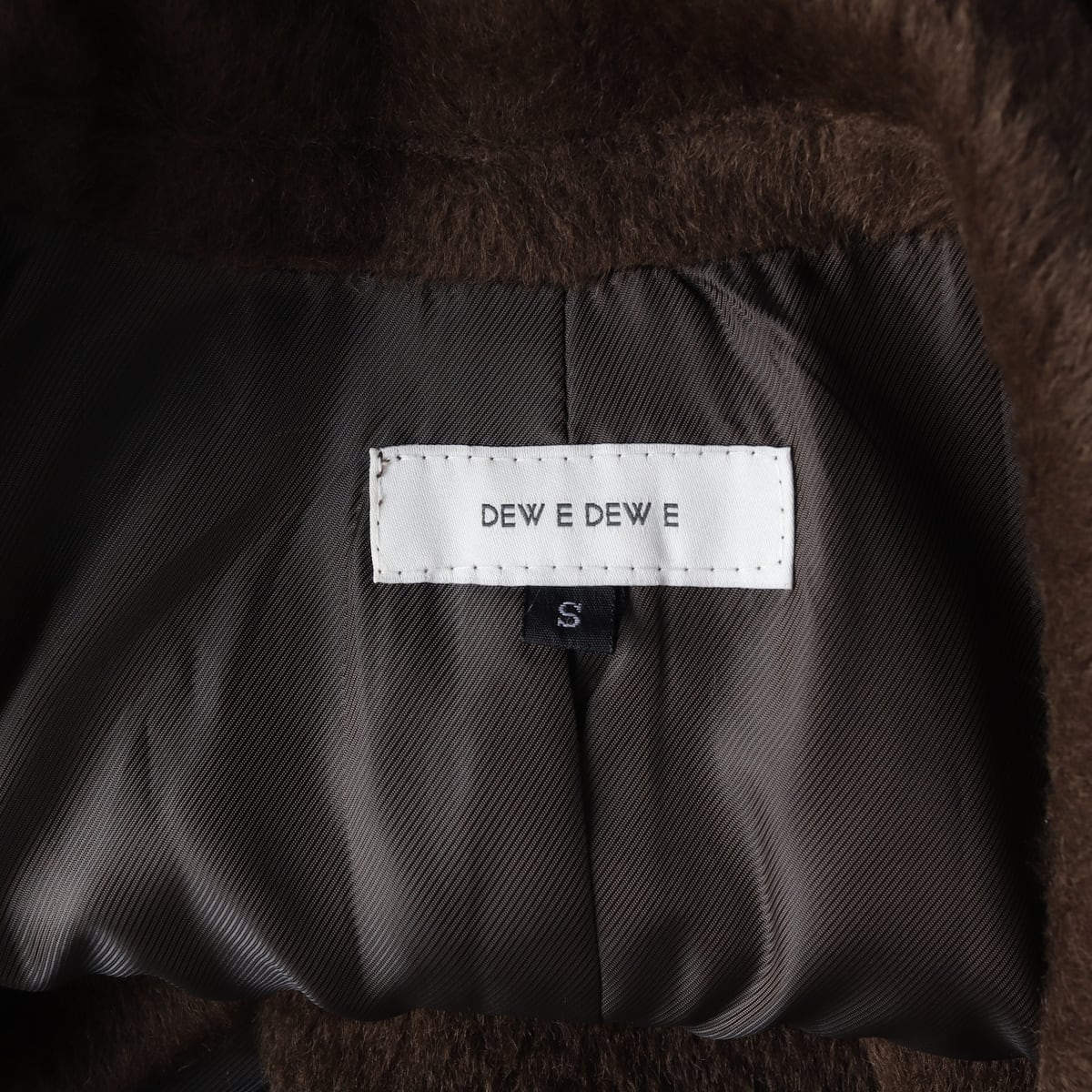듀이듀이 22FW 알파카 울 오버핏 코트 재킷 브라운 상세 이미지 3