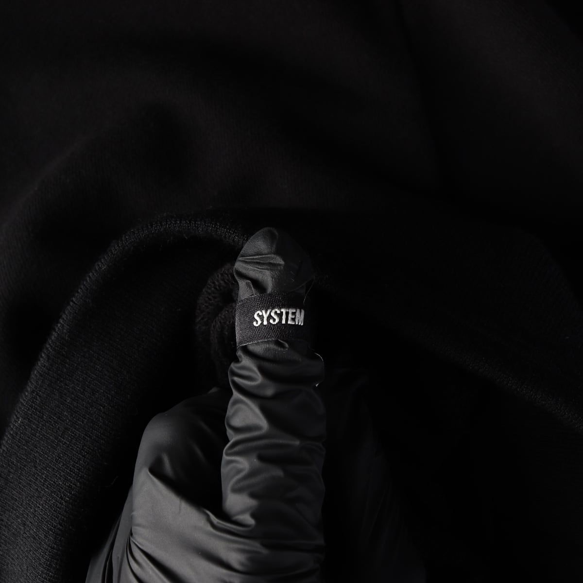 시스템 컬러 배색 디자인 크루넥 맨투맨 스웨트셔츠 상세 이미지 3