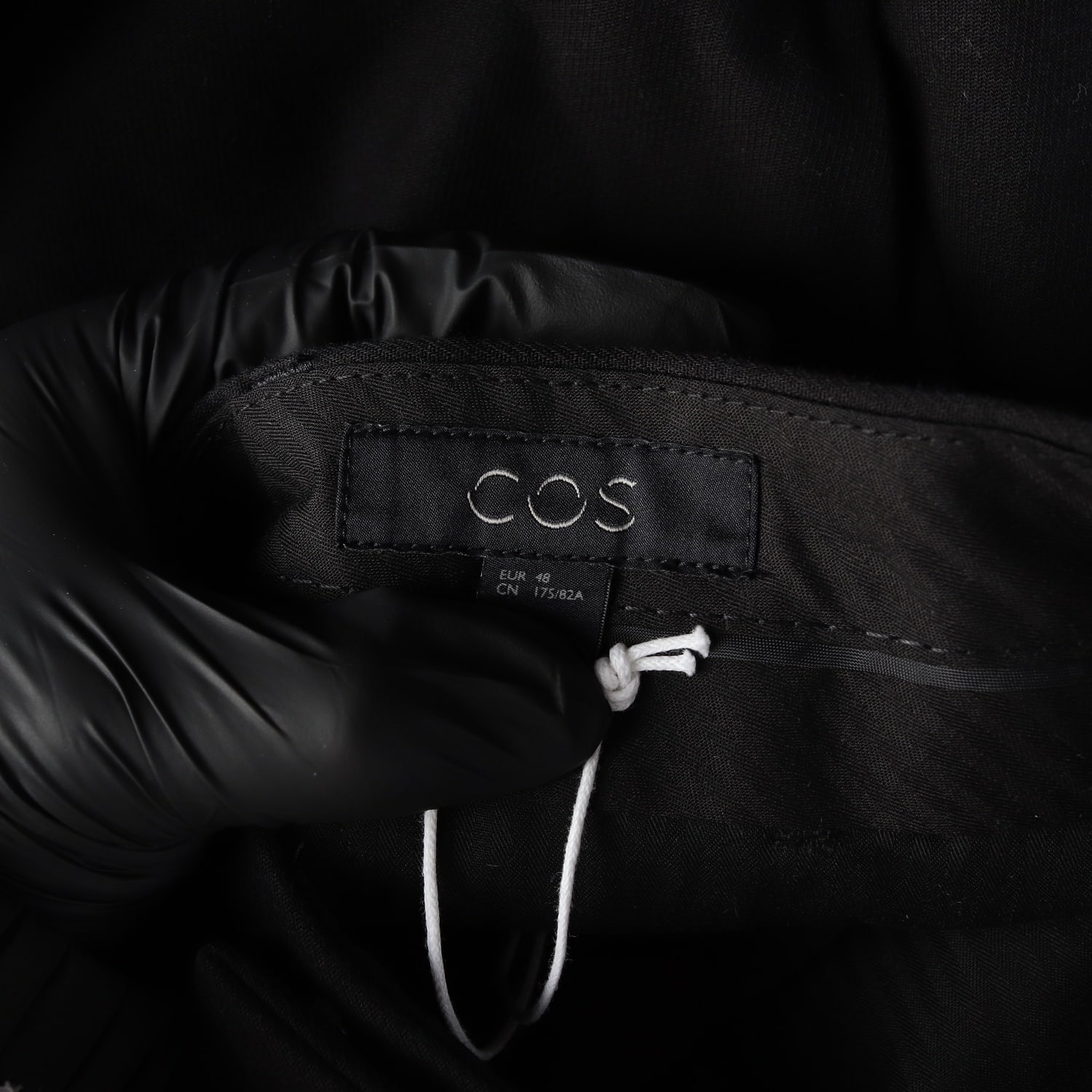 (새상품) 코스 COS 울블렌드 핀턱 테이퍼드 슬랙스 이미지 3