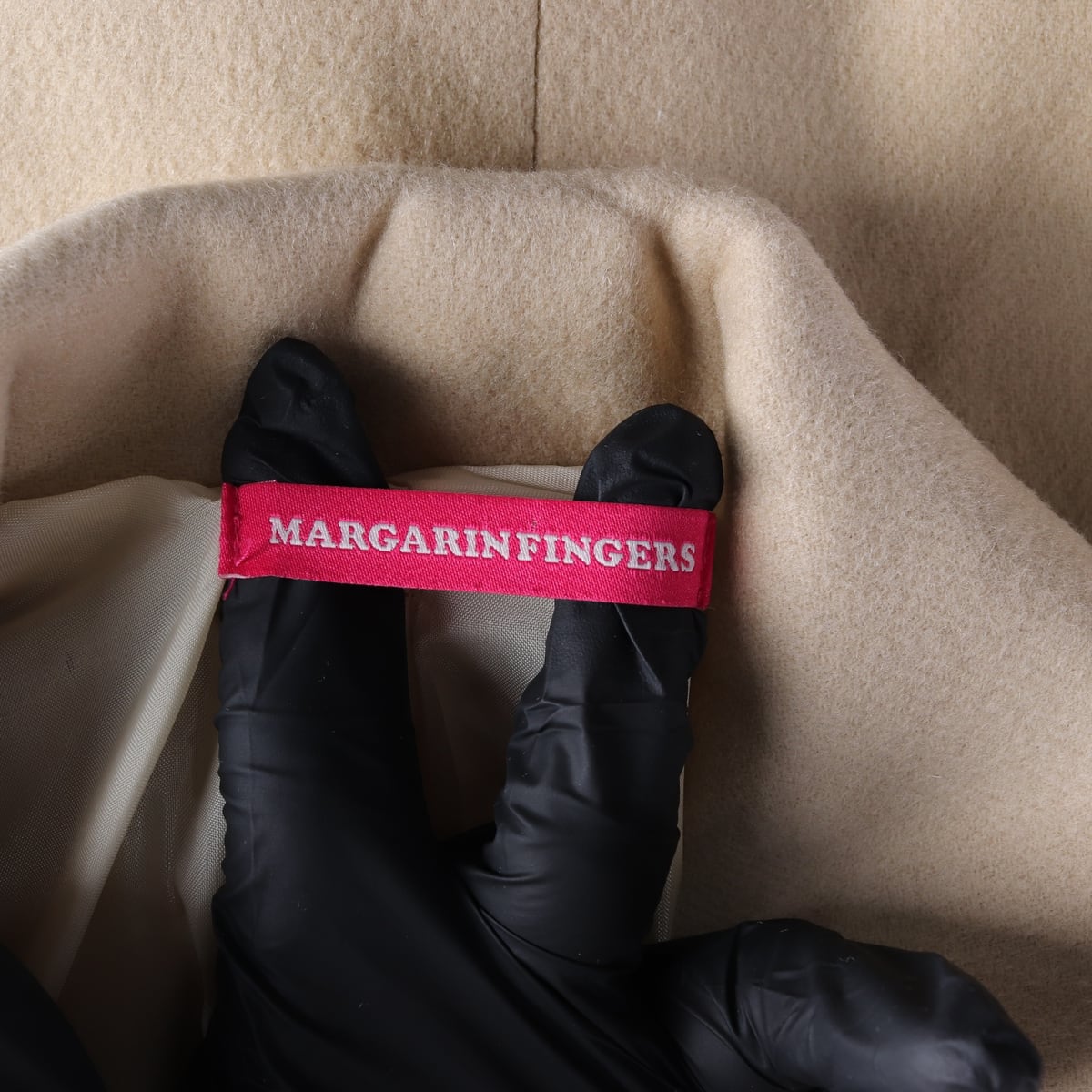 마가린핑거스 22FW 울 블렌드 MAE 카라 롱코트 상세 이미지 3