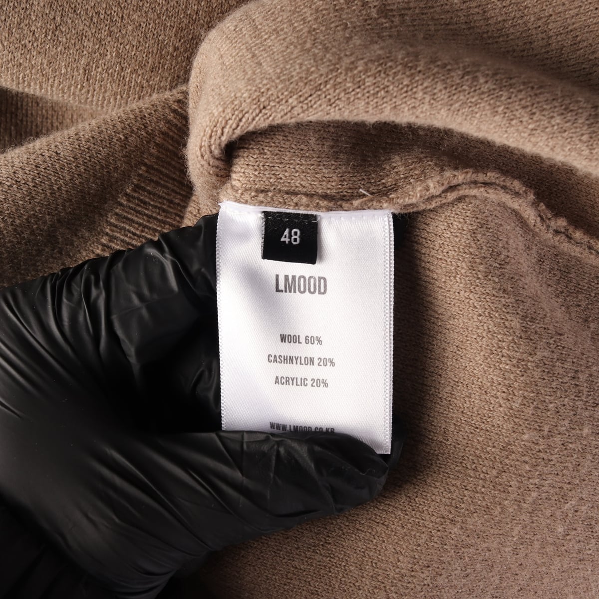 엘무드 울 캐시미어 라운드넥 니트 스웨터 카멜 베이지 상세 이미지 4