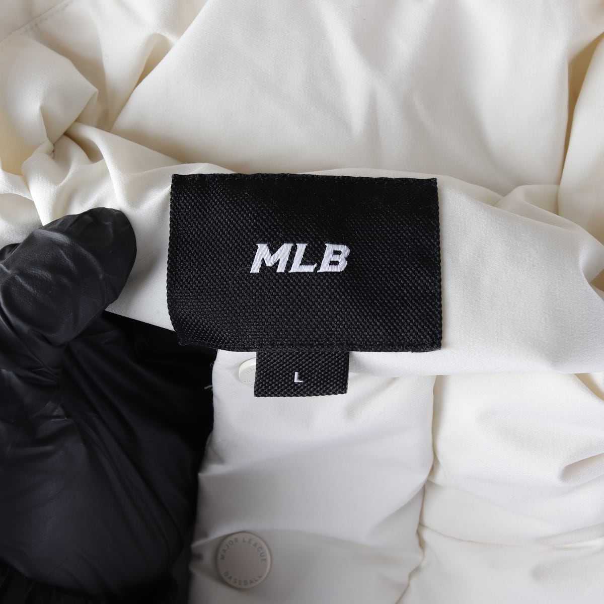 엠엘비 MLB 24FW 베이직 빅레터링 후드 숏 패딩 보스턴 레드삭스 상세 이미지 4