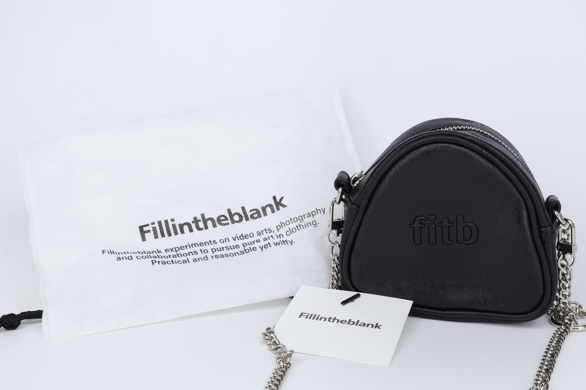 (새상품) 필인더블랭크 24SS Crinkle Onigiri 코인백 크로스백 상세 이미지 9