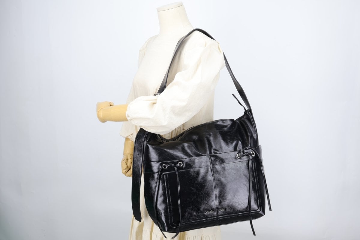 마뗑킴 24FW 포켓 셔링 리본 빅 숄더백 상세 이미지 10