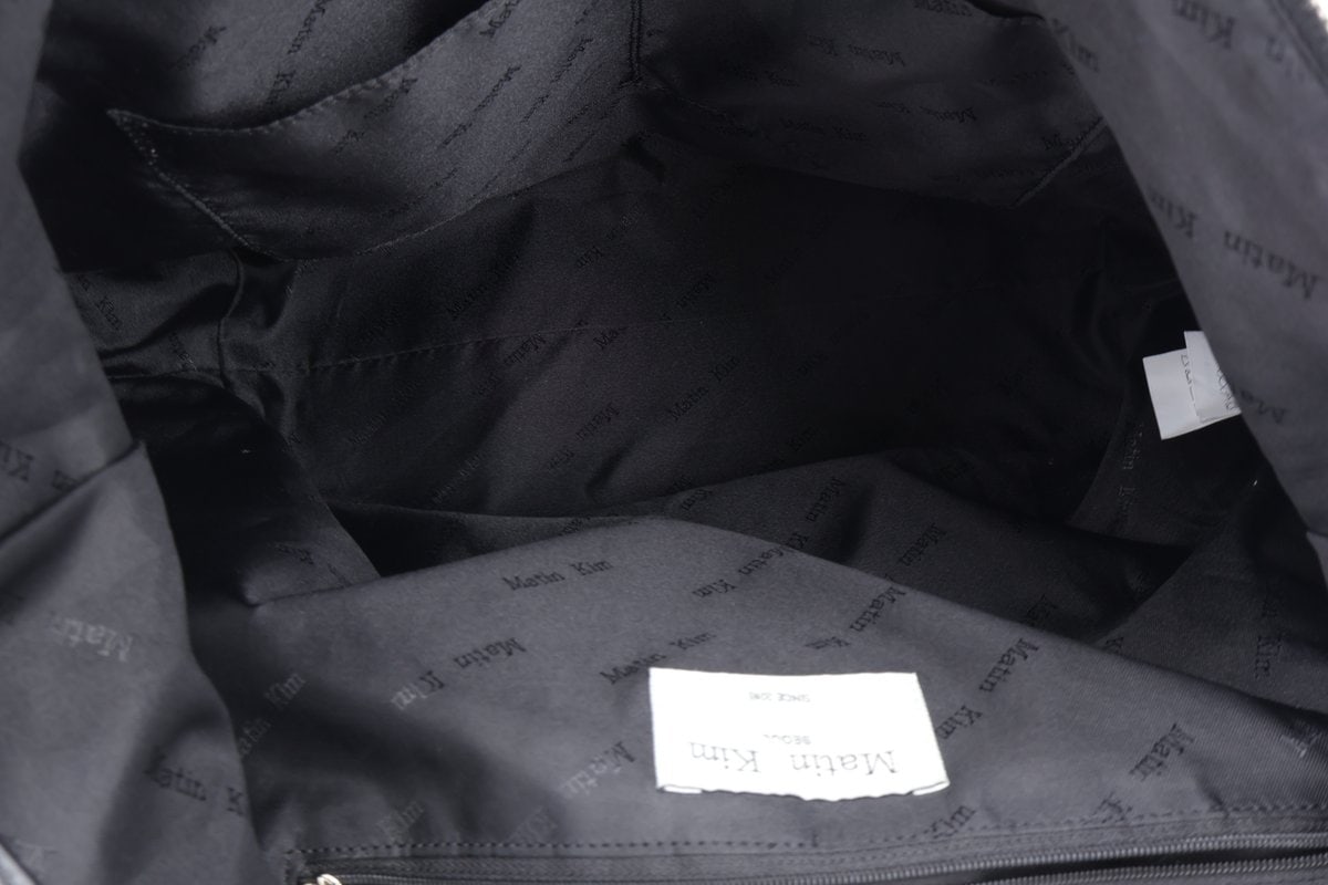 마뗑킴 24FW 포켓 셔링 리본 빅 숄더백 이미지 7
