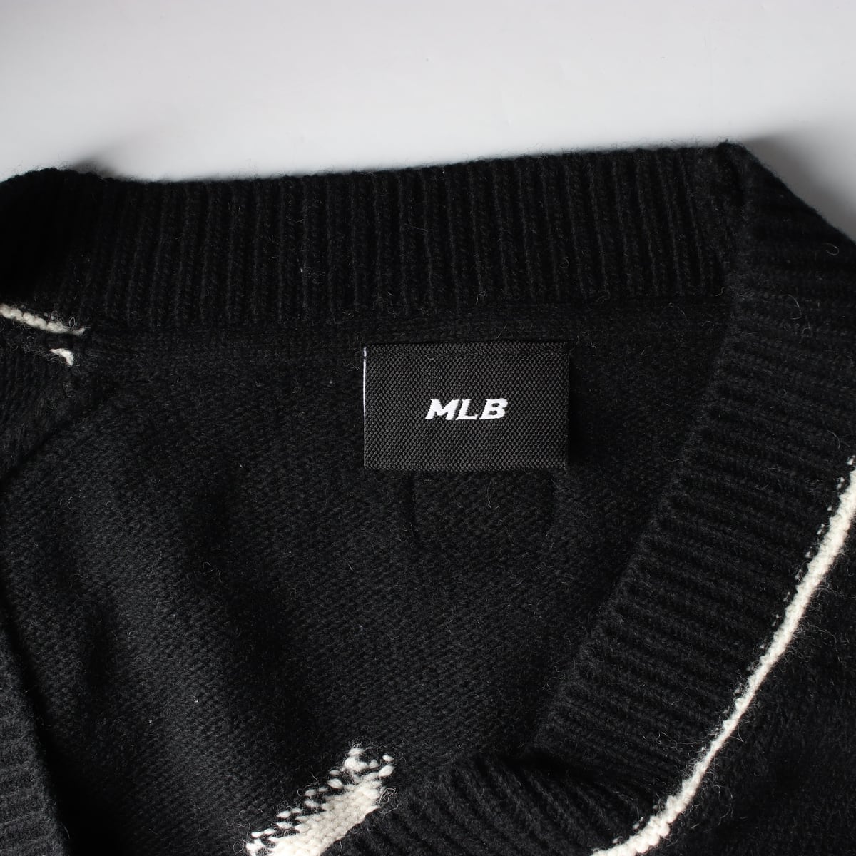 엠엘비 MLB 21FW 뉴욕양키스 베이직 가디건 상세 이미지 3