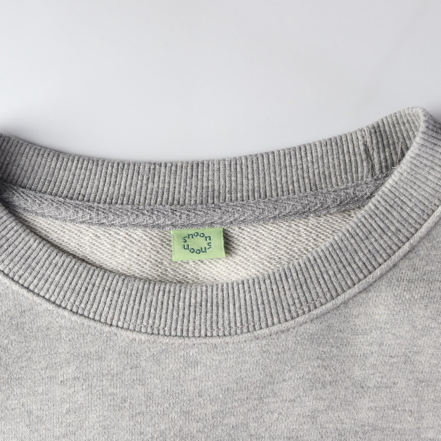 시눈 23FW Boucle 로고 스웻셔츠 맨투맨 이미지 3