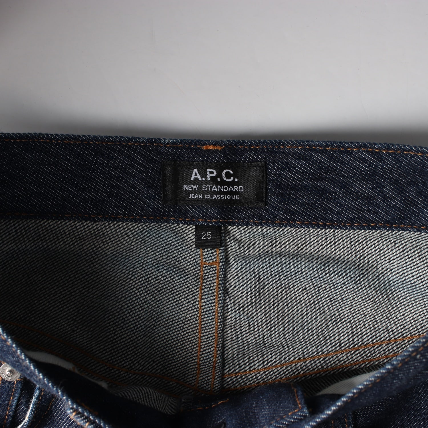 아페쎄 A.P.C. 뉴 스탠다드 클래식 데님 팬츠 이미지 3