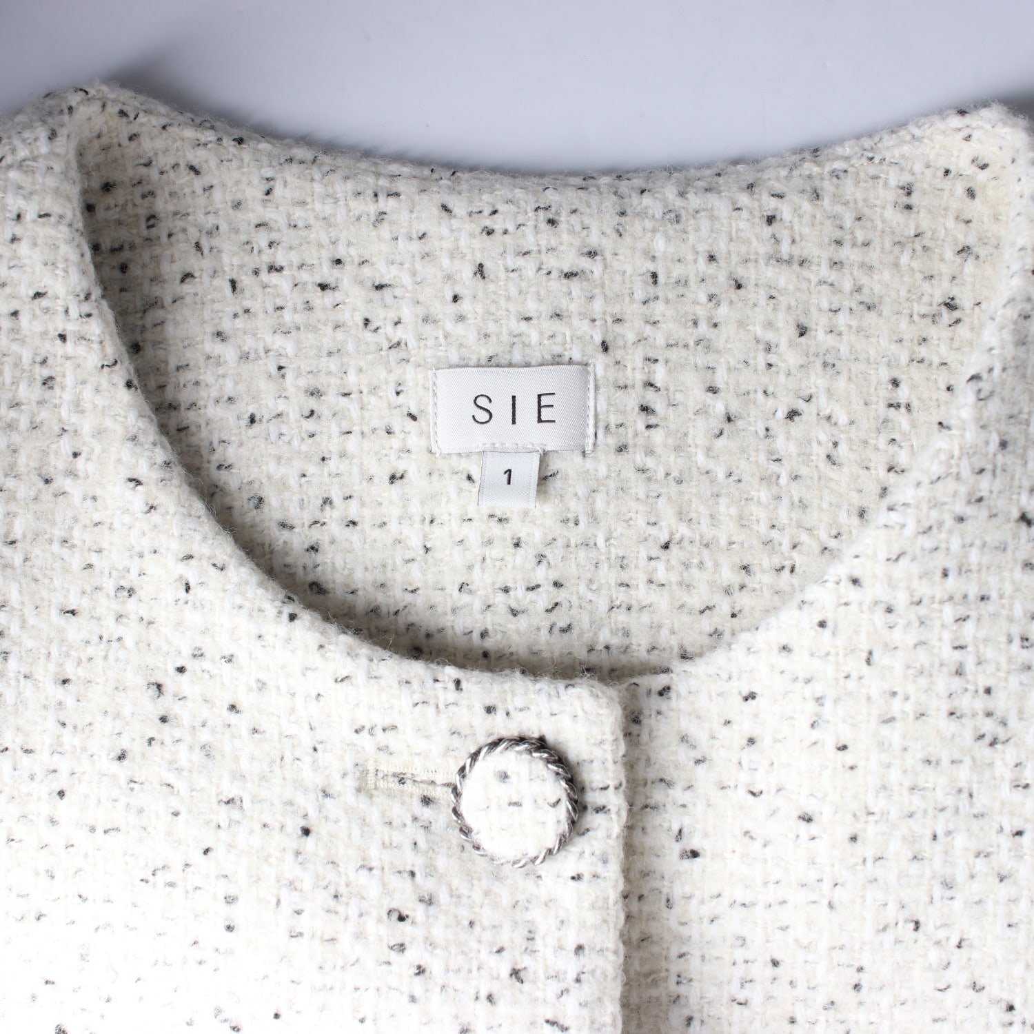 시에 SIE 22FW 울 블렌드 비아 라운드넥 트위드 재킷 이미지 4