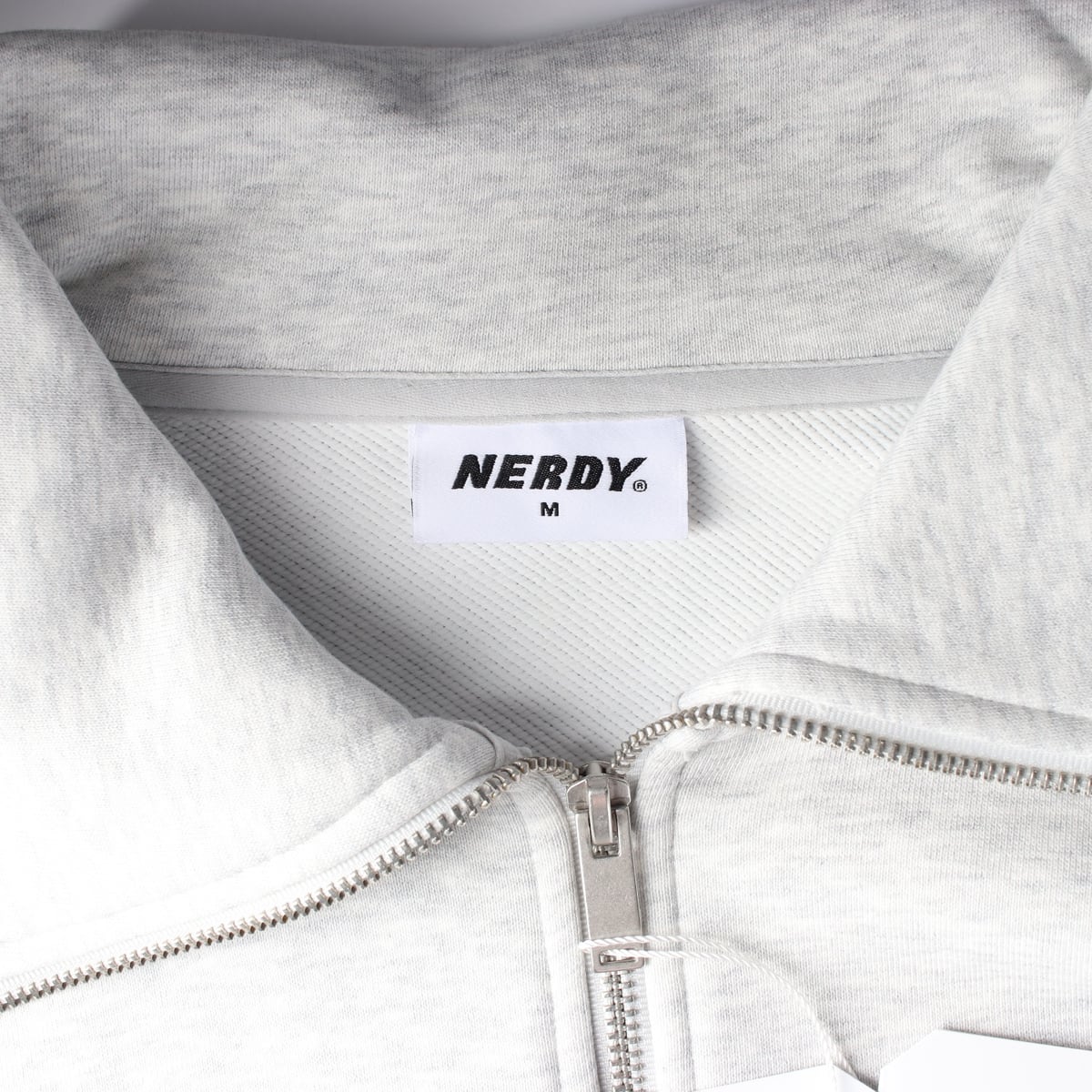 (새상품) 널디 NDY 24FW 수플레 크롭 스웻셔츠 멜란지화이트 상세 이미지 3