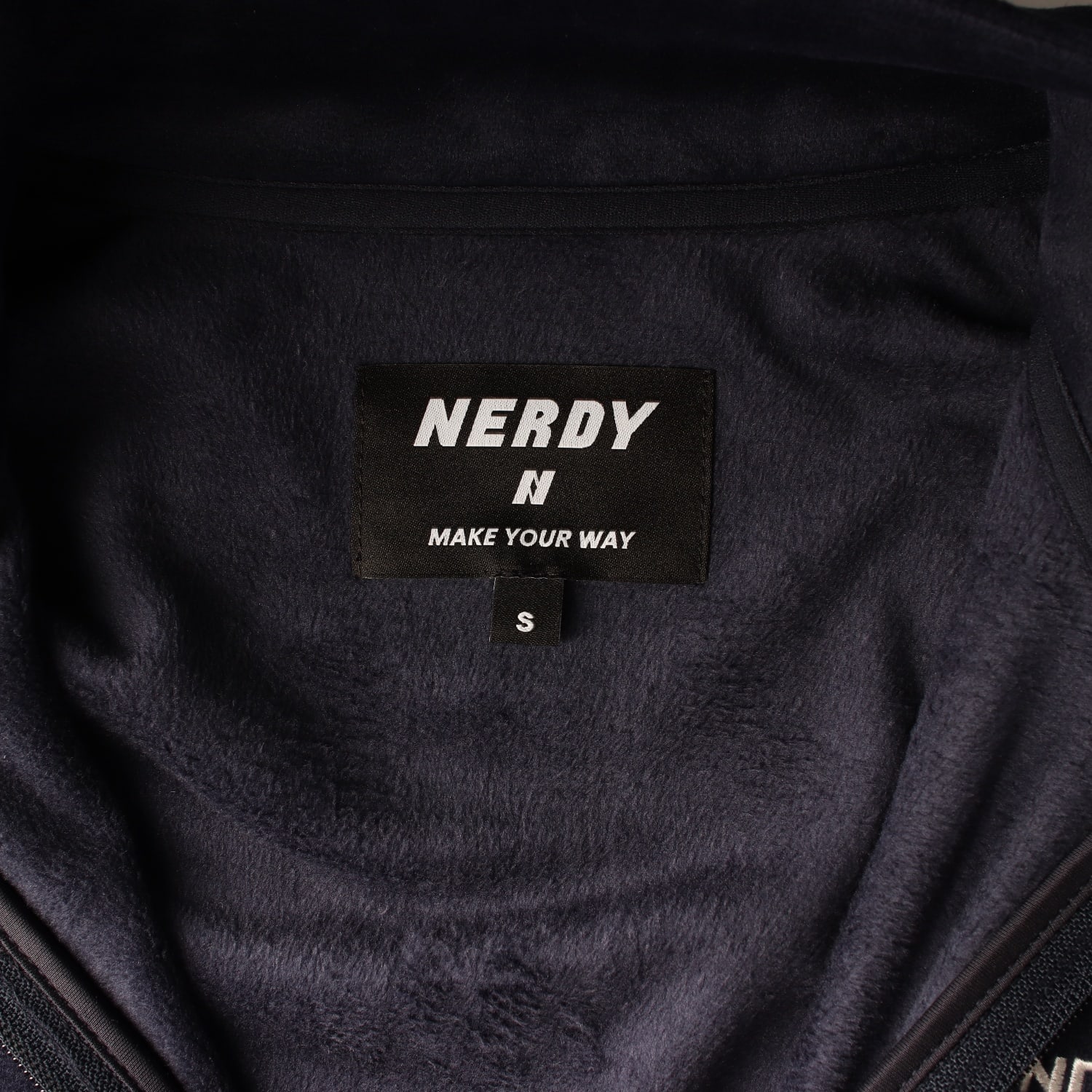 널디 NDY 25FW 벨벳 2WAY 집업 트랙 재킷 네이비 셋업 이미지 3