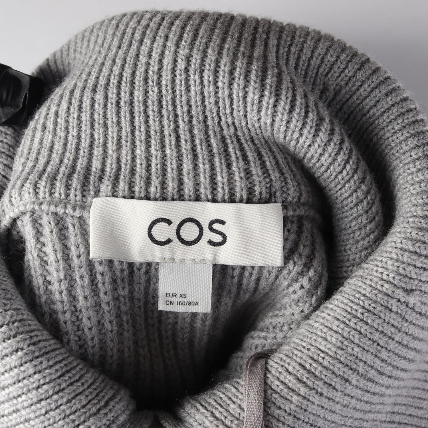 코스 22FW 울 블렌드 하프집업 카라 니트 그레이 이미지 3