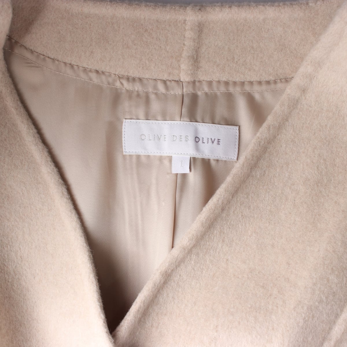 올리브데올리브 24FW 캐시미어 핸드메이드 브이넥 코트 재킷 상세 이미지 4