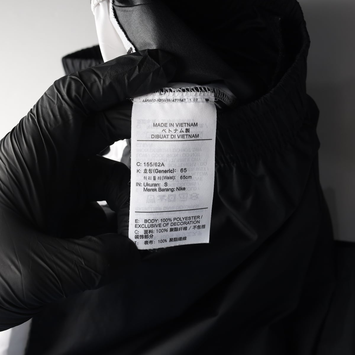 나이키 스포츠웨어 라인 로고 카고 포켓 트레이닝 조거팬츠 상세 이미지 4
