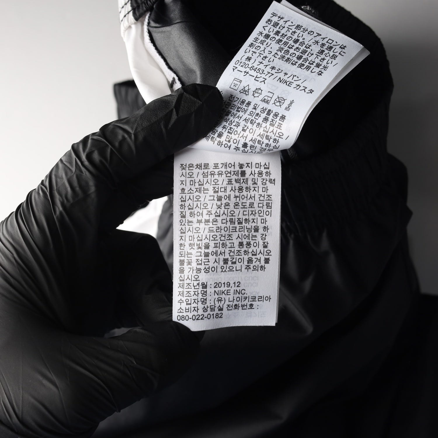 나이키 스포츠웨어 라인 로고 카고 포켓 트레이닝 조거팬츠 이미지 5