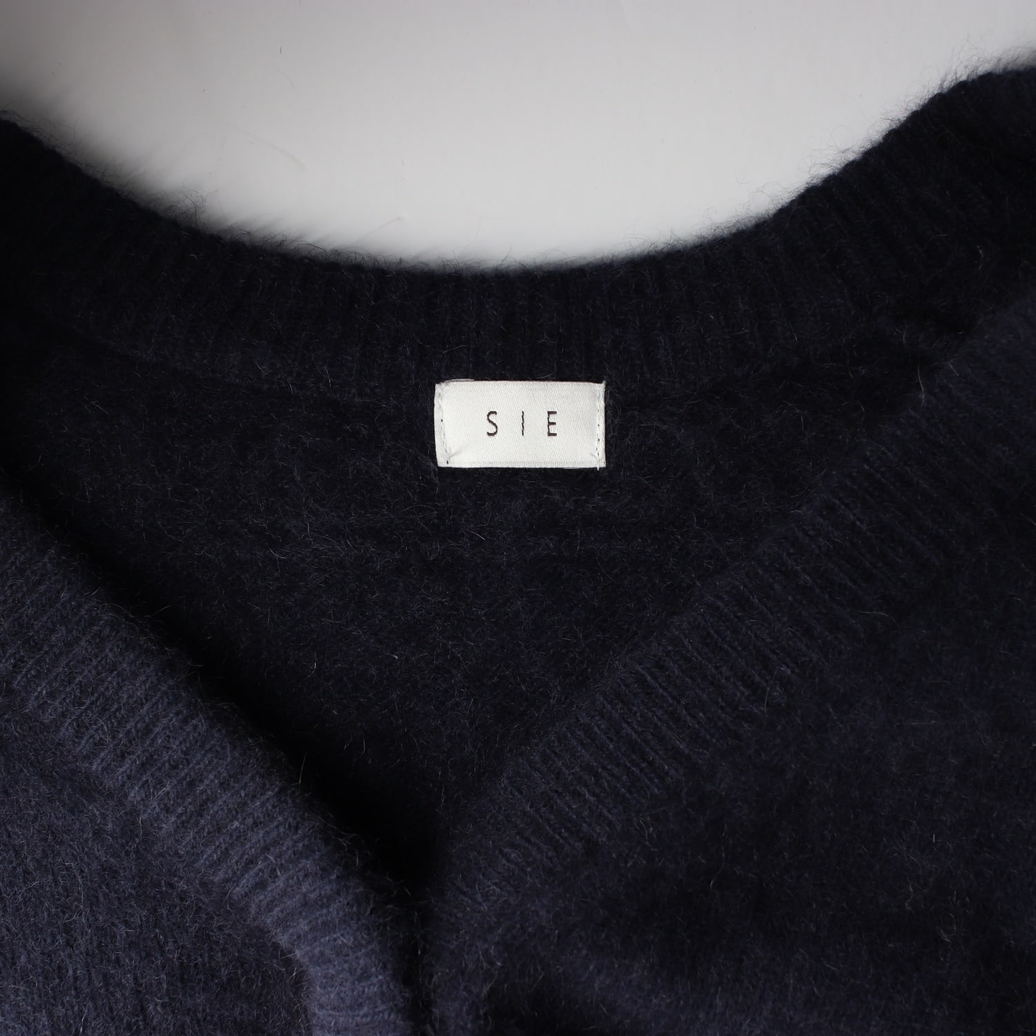 시에 SIE 21FW 라쿤 블렌드 크롭 가디건 이미지 3