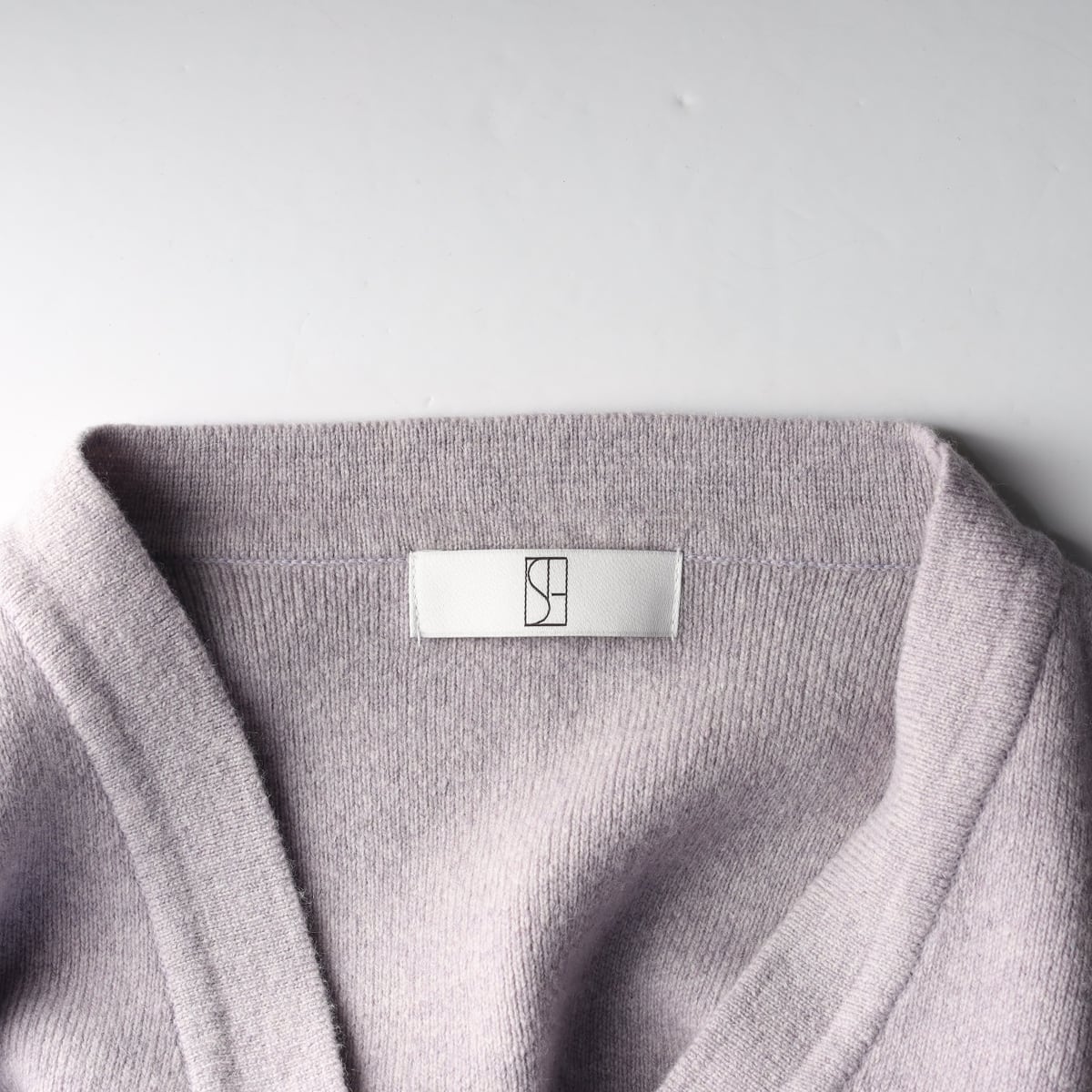 시에 SIE 21FW 울 캐시미어 블렌드 벨티드 가디건 상세 이미지 3