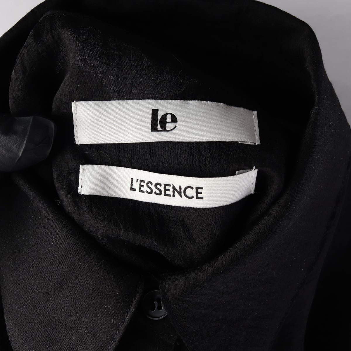 르 Le 23SS 텐셀 루즈핏 블랙 셔츠 상세 이미지 3