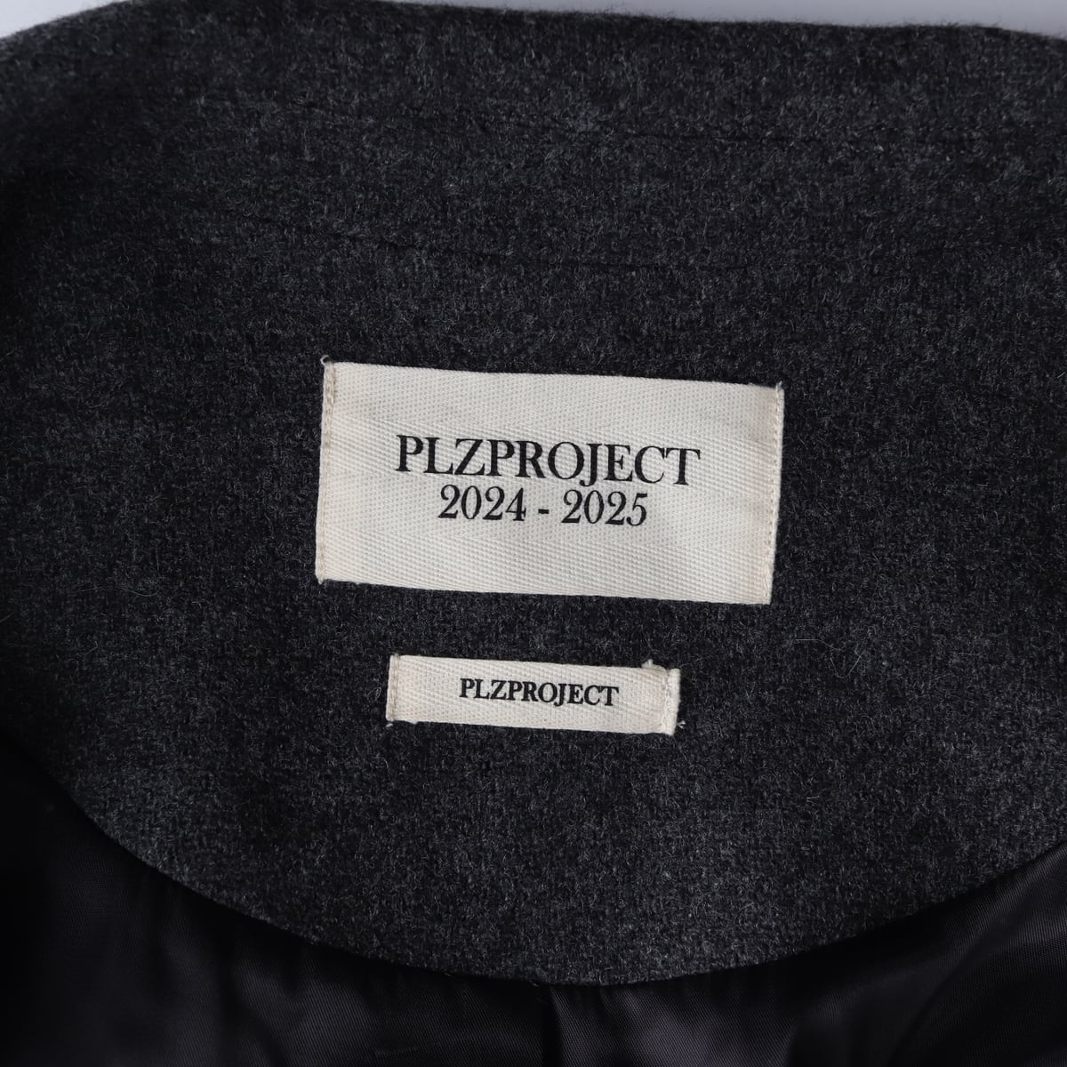 플리즈프로젝트 24FW 울 싱글 버튼 재킷 차콜  상세 이미지 3
