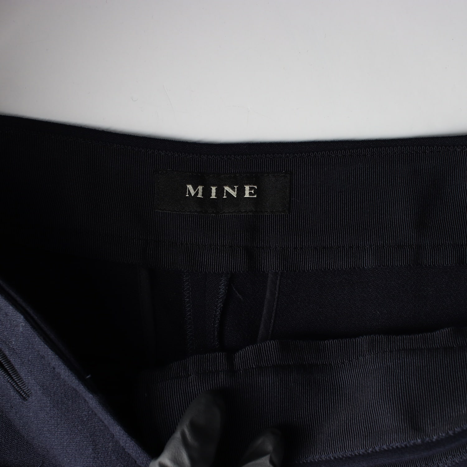 마인 MINE 스트레이트핏 울 슬랙스 다크 네이비 이미지 3