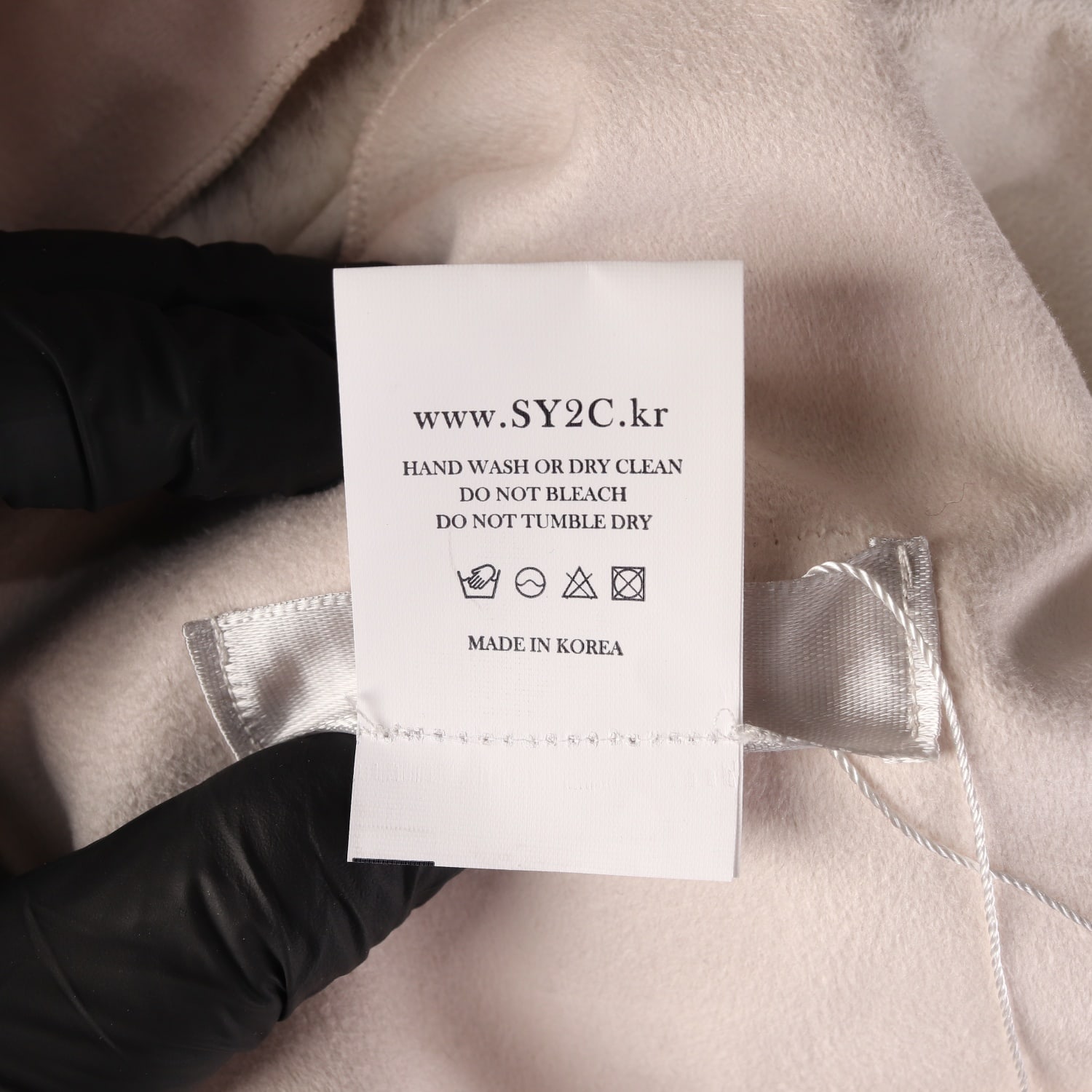 에스와이투씨 SY2C 25FW 플러피 퍼 재킷 Pluffy Fur Jacket 코트  이미지 4