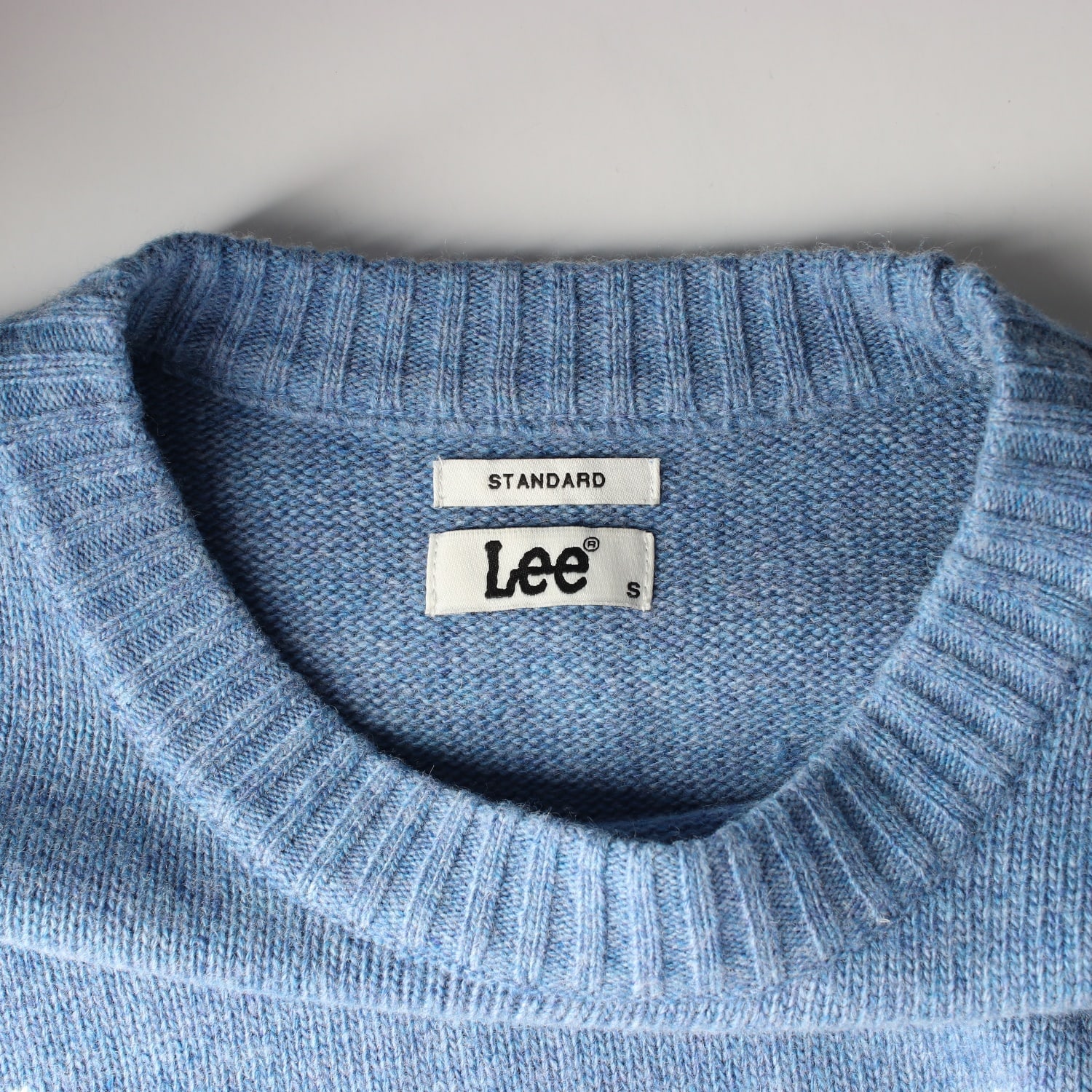 리 LEE 24FW 빅 로고 울 니트 스웨터 라이트블루 이미지 3