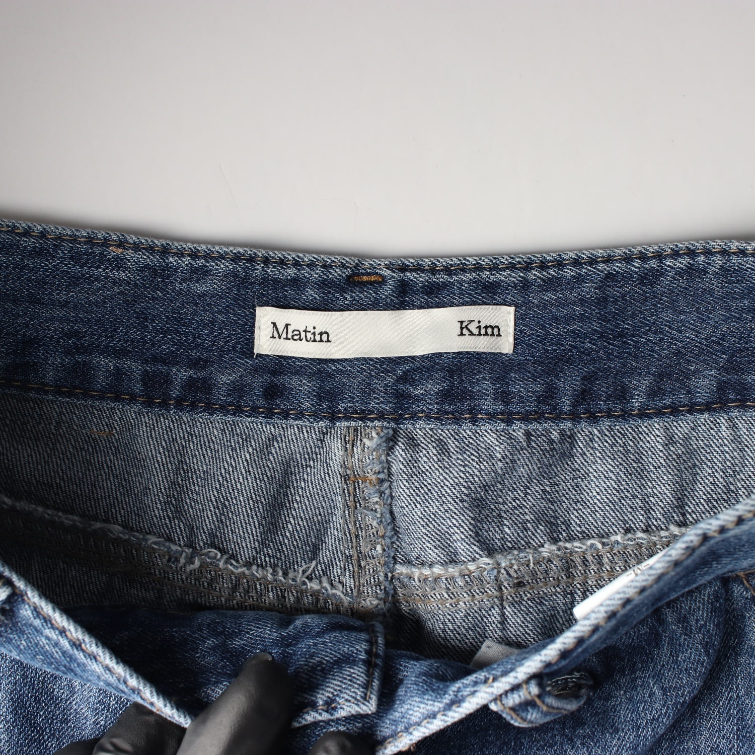 마뗑킴 22FW 데님 카고 팬츠 이미지 3