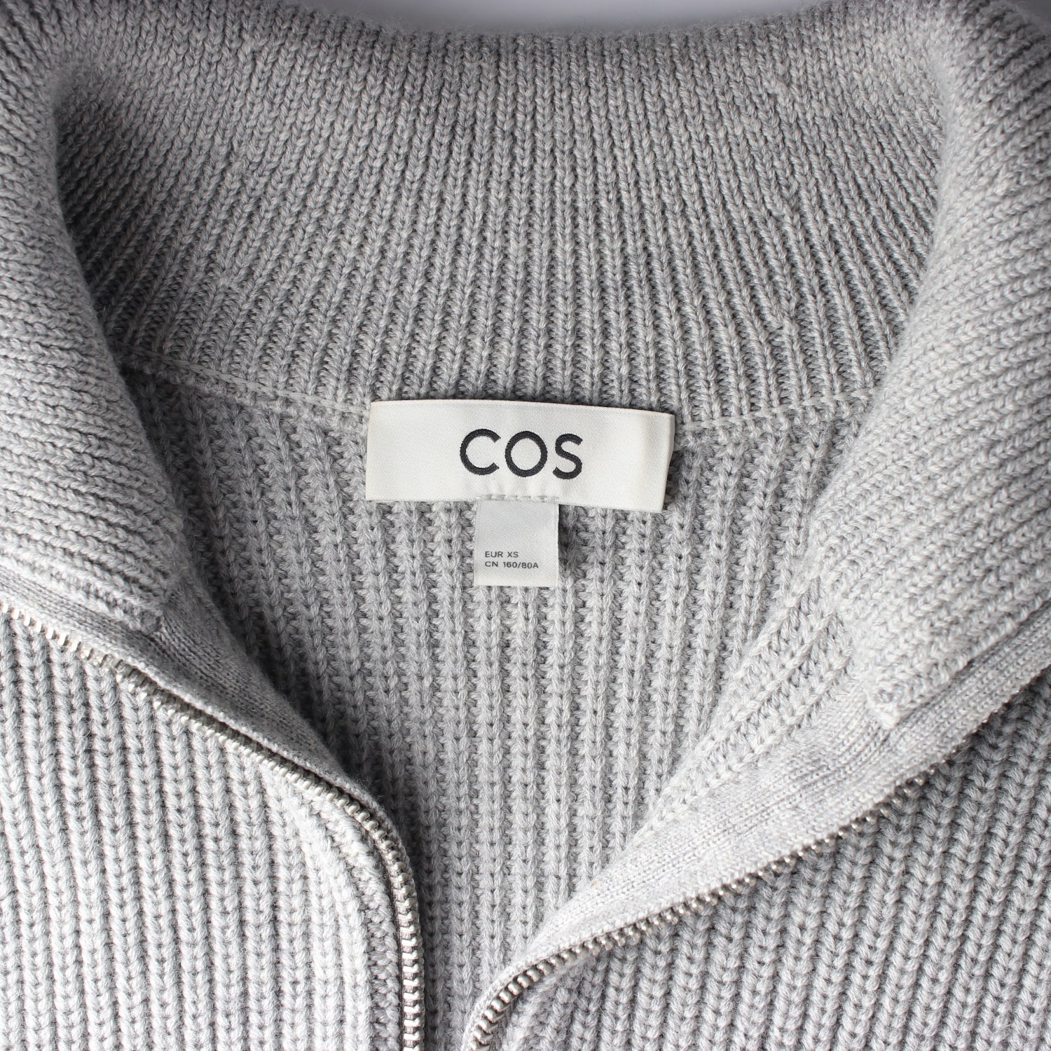 코스 22FW 울 블렌드 하프집업 카라 니트 스웨터 그레이  이미지 3